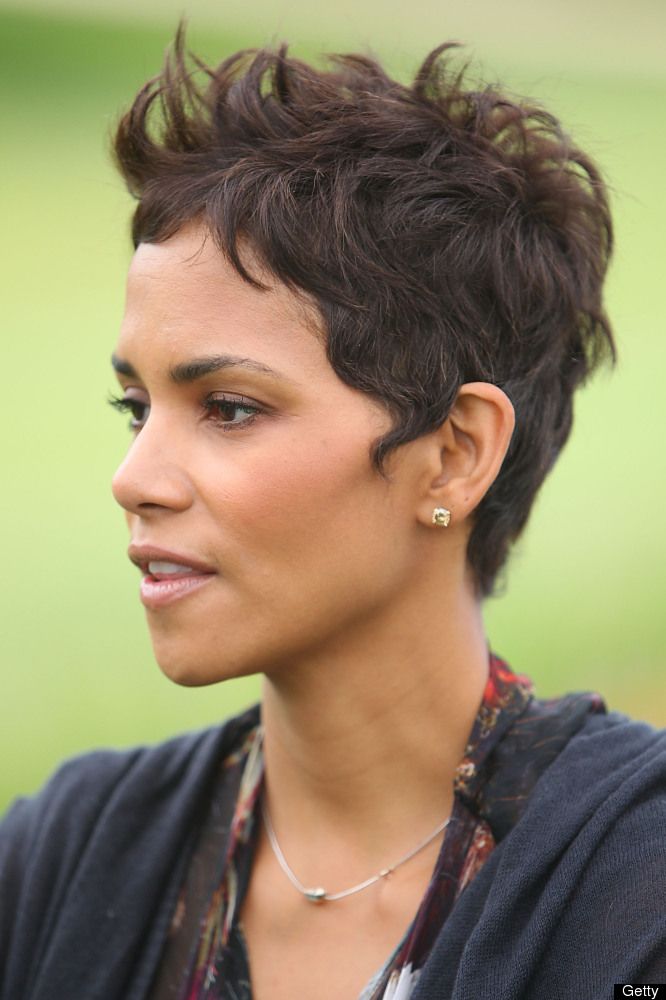 Halle Berry Short Hair Cuts