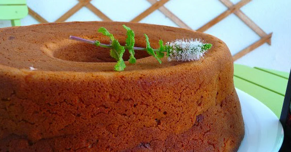 Receita de Bolo de Maçã com Hortelã - horadabuxa