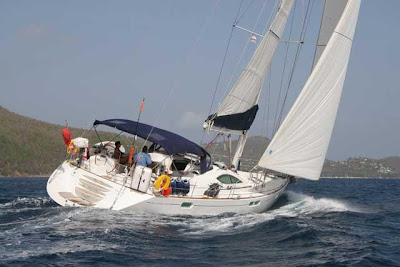 Charter Yacht Magpie II in the Grenadines this summer with ParadiseConnections.com Yacht Charters