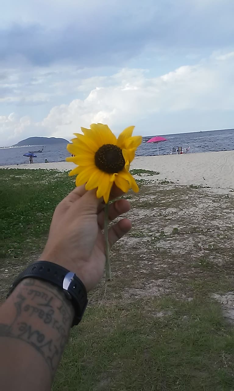 NÃO CONSEGUIMOS SER UM