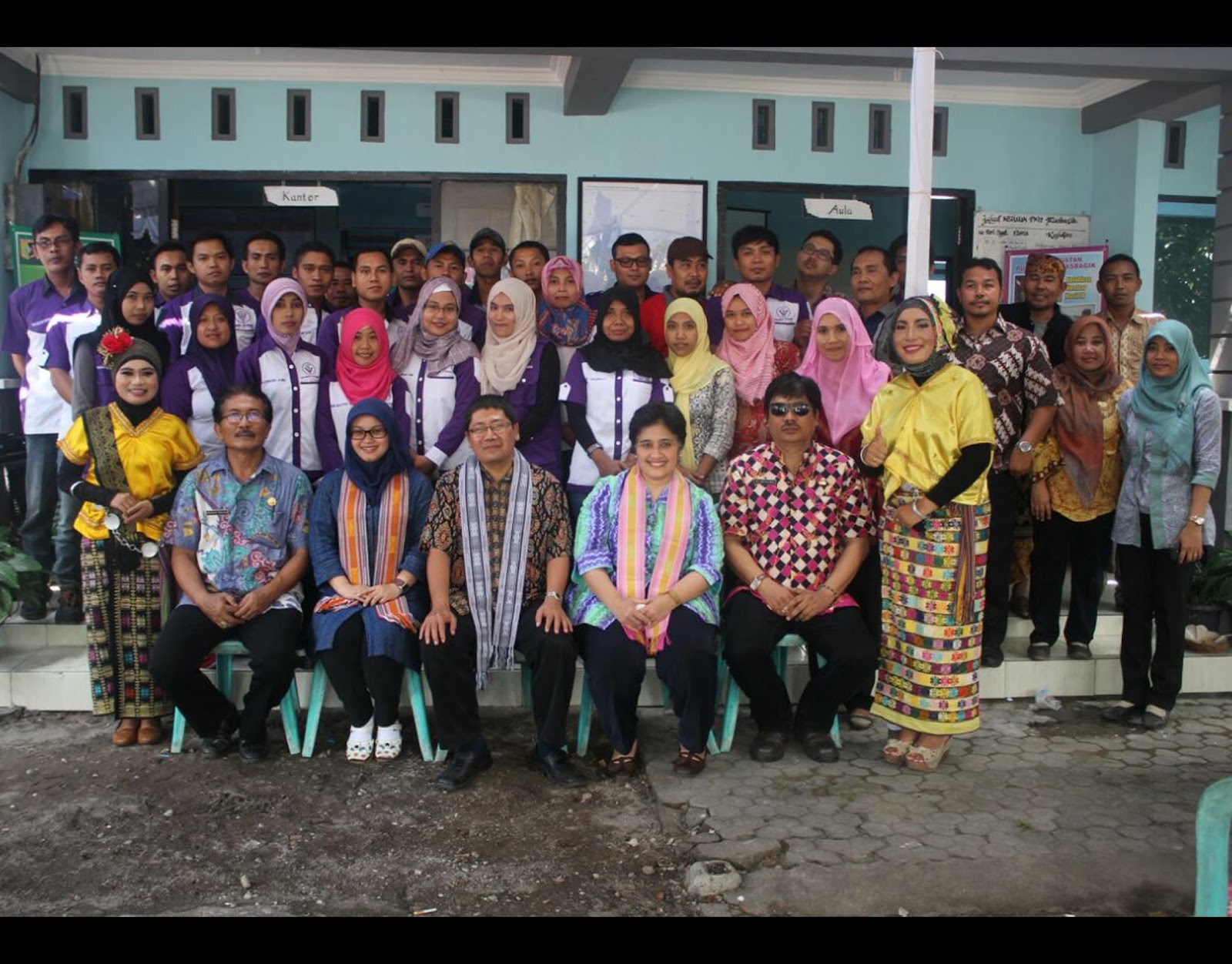 Foto bersama usai penilaian di Puskeswan Masbagik Kab Lombok Timur NTB Kamis 26 Mei 2016