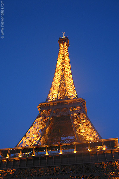 Wallpapers Company on High Definition Photo And Wallpapers  Eiffel Tower Wallpapers Eiffel