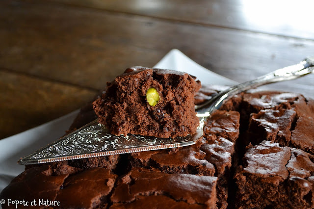 Brownie aux cranberries et pistaches © Popote et Nature