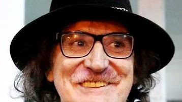 FOTOS DE CHARLY GARCIA