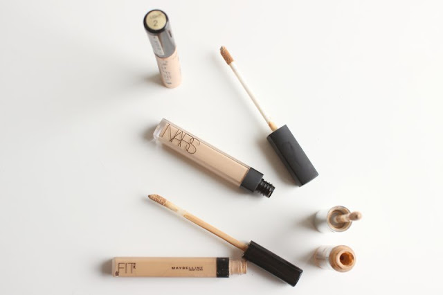 Concealer Types, Textures and Uses Explained 