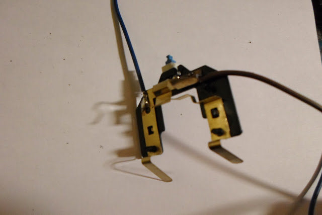 armature plastique et circuit remontés