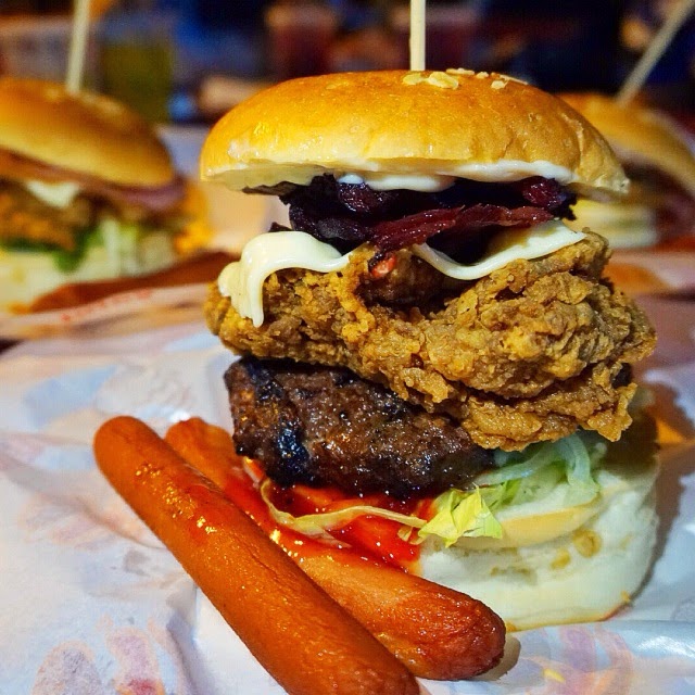 kaw kaw burger wangsa maju