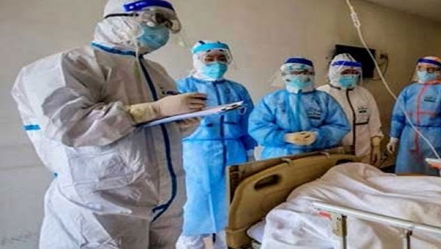 Five healthcare providers test positive for COVID-19 in Larkana
