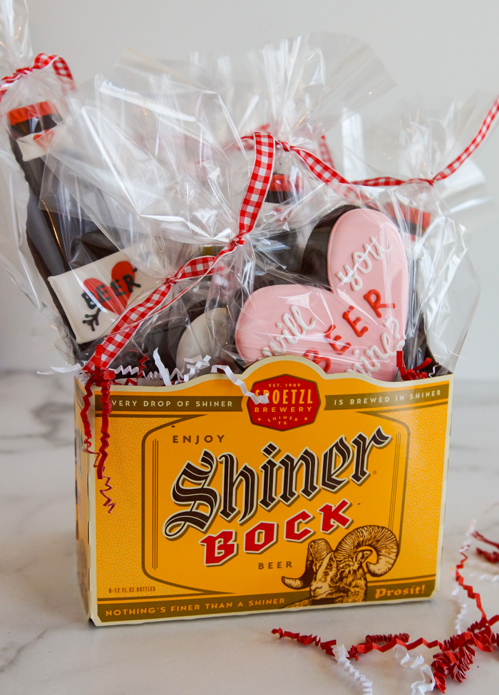 Will You BEER My Valentine Cookies in Shiner beer carrier