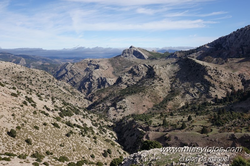 Cerro de Los Arcos desde Quejigales