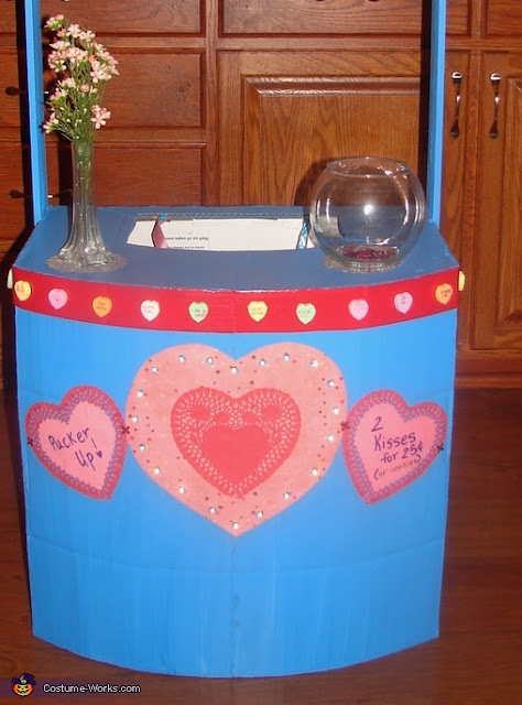 Kissing Booth Costumes6