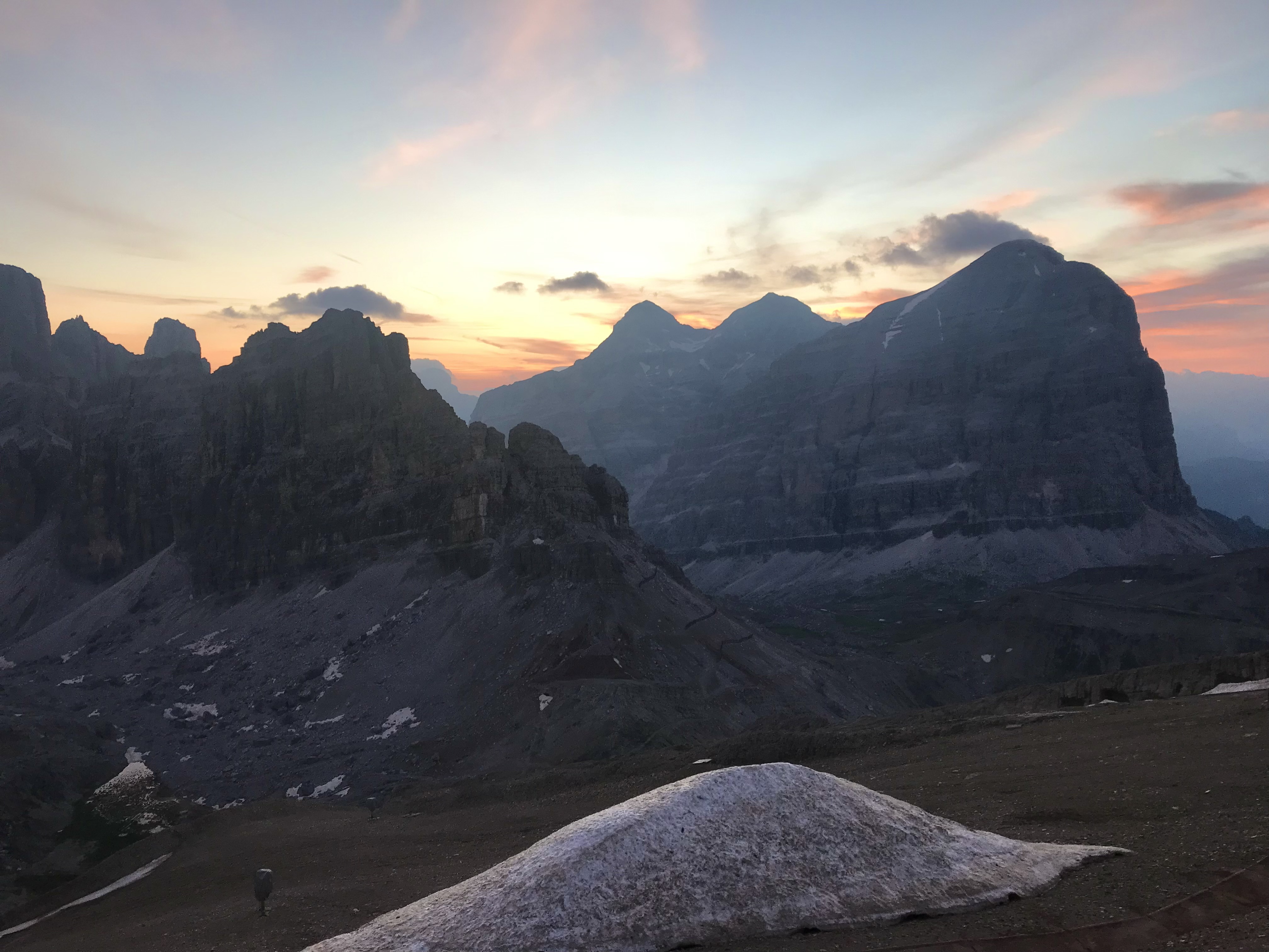 Dolomites, Alta Via 1, AV1, Italia, rifugio Lagazuoi, Tofana de Rozes, Cinque Torri, rifugio Nuvolau, Trekking