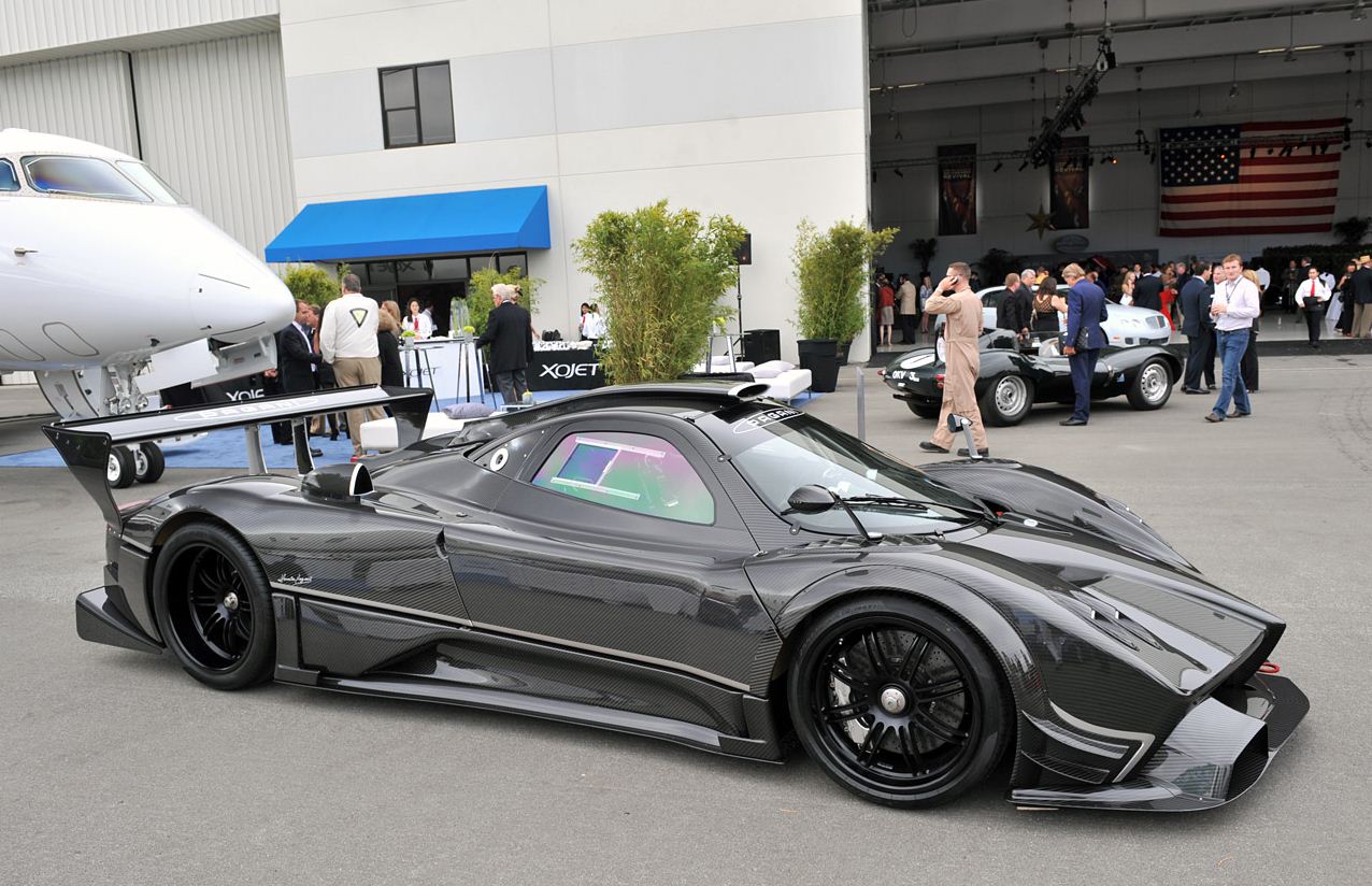 2011 PAGANI ZONDA R RACING CAR