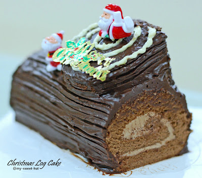 Here is the recipe for this Christmas Chocolate Log Cake. It's similar ...