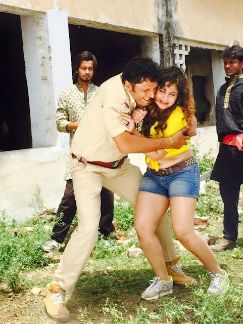 Nehle pe Dehla Bhojpuri Movie Shooting stills