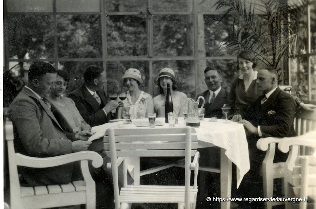 Photo de famille en  noir et blanc