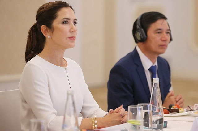 princess-mary-in-vietnam-5.jpg