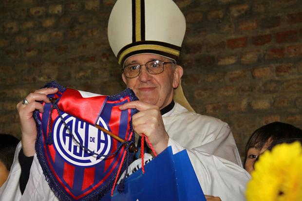 New Pope Francis loves football!