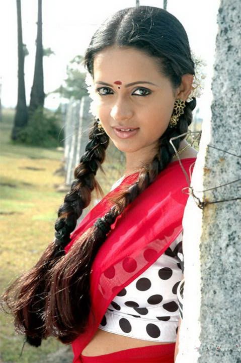 CUTE BHAVANA latest spicy pictures wallpapers