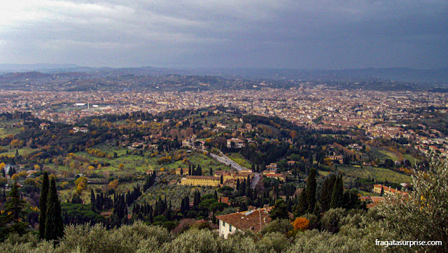 Florença e os campos da Toscana vistos de Fiésole