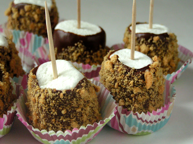 Marshmallow Pops. S'mores on a Stick: Butter with a Side of Bread