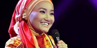 foto fatin shidqia lubis 2