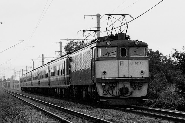 EF62 46