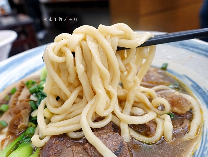 22 神仙川味牛肉麵 第一個被製成日本泡麵的台灣美食