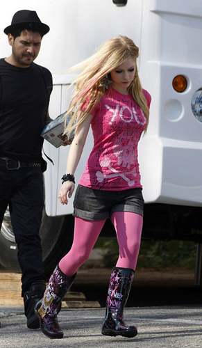 Avril Lavigne boots