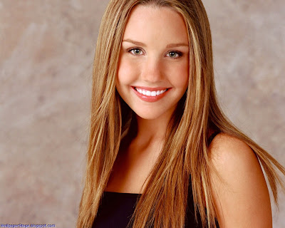 Amanda Bynes Computer Backgrounds