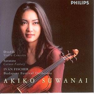 AKIKO SUWANAI  Violín