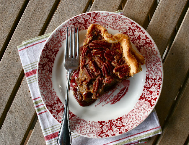 Pecan Pie with Brown Sugar slice