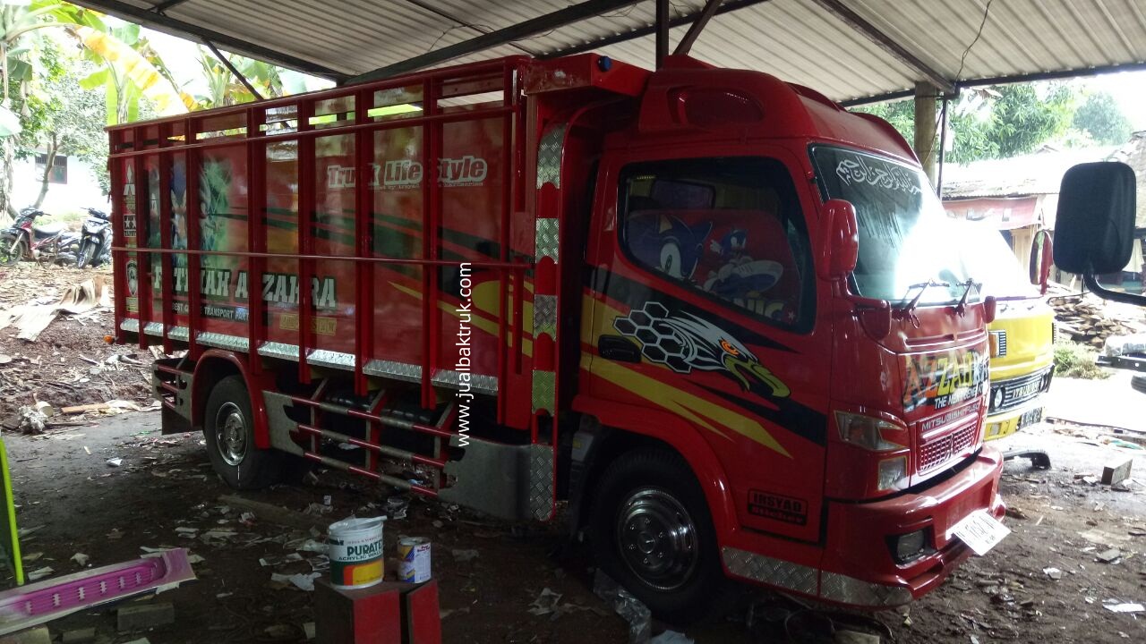 Modifikasi Mitsubishi Canter  dengan Bak Truk  dan Variasi 