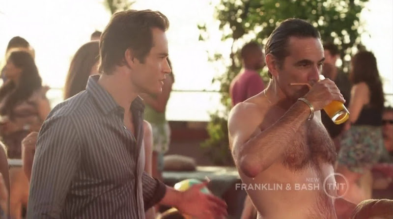 Robin Thomas Shirtless in Franklin and Bash s1e03