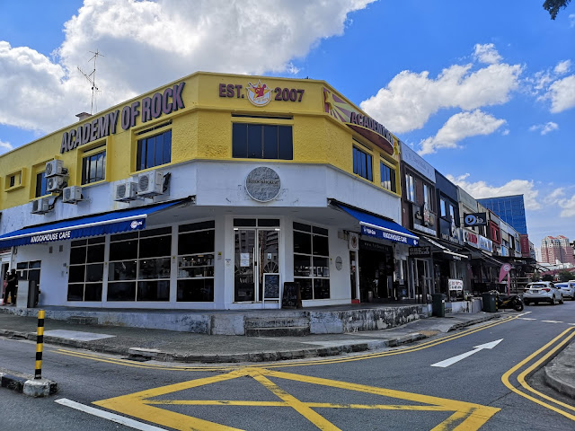 Shophouse at Upper Thomson Road