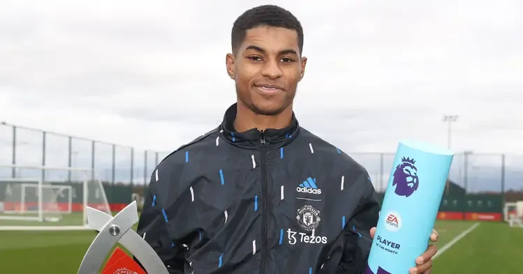 Marcus Rashford wins Premier League Player of the Month award