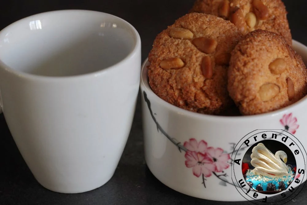 Biscuits Panellets amandes et pignons de pin