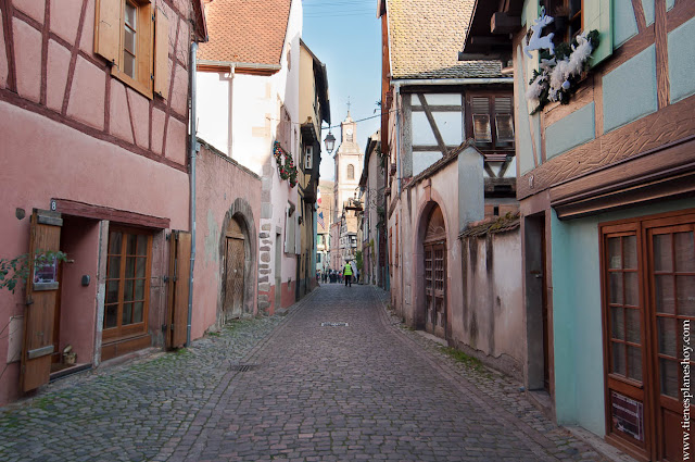 Riquewihr pueblos Alsacia Navidad viaje