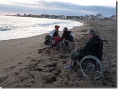 Pierre Agnès Michel sur la plage 1