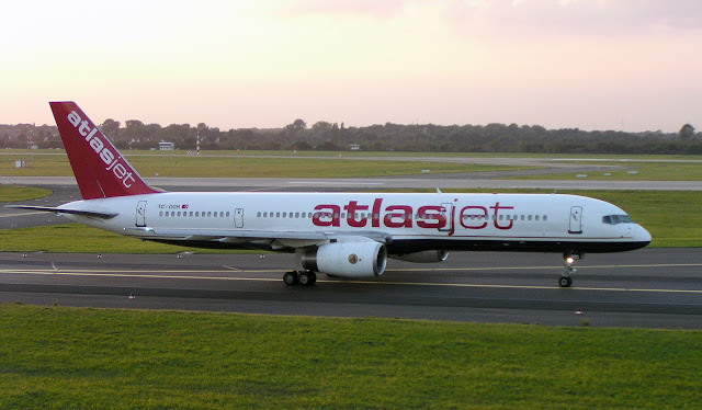 Atlasjet TC-OGH Boeing 757-200