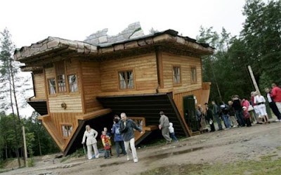 Unusual and Unique Upside Down House Design in Poland