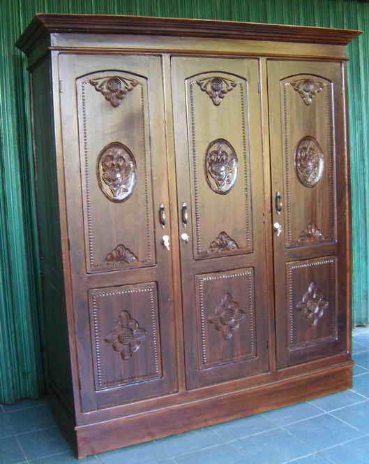 Rouf Design interior and furniture Almari Motif Ukir Bunga Rouf Design interior and furniture Almari Motif Ukir Bunga