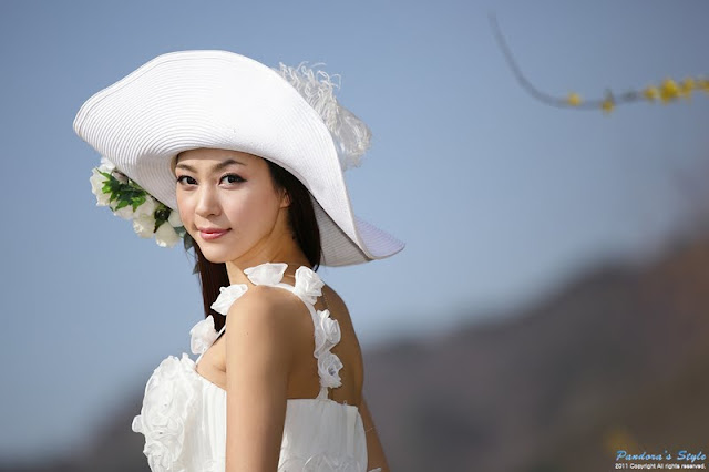 Ju Da Ha Pretty in White Dress