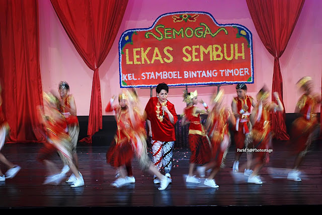 pentas, foto teater, foto komedi, nyonya nomor satu, butet kertaradjasa, agus noor, titik puspa, happy salma, Taman Ismail Marzuki, foto panggung, teater