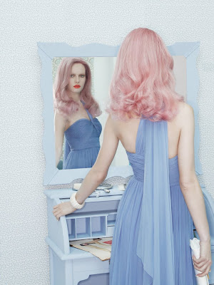 woman looking into mirror, pink hair, fashion and beauty photographer nyc, ania kisiel model