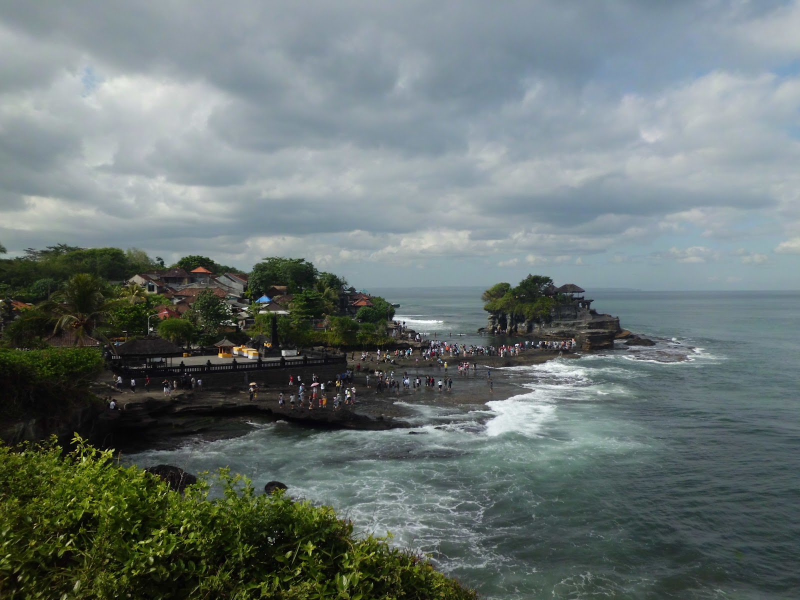 WAKTU di pulau dewata BALI wiznue kan Slalue nirwana