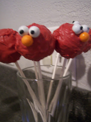 Elmo Birthday Cakes on Away To Other People  Cuz How Much Cake Do We Really Need To Eat