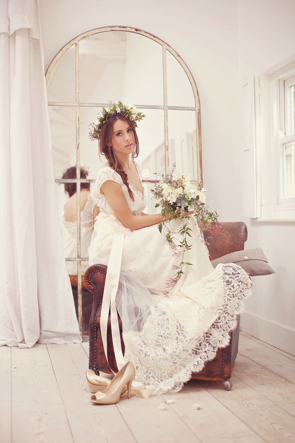  Bridal  Wedding  Dresses  English  Country  Wedding  Ideas