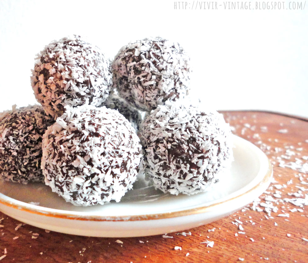 trufas sanas de chocolate y coco