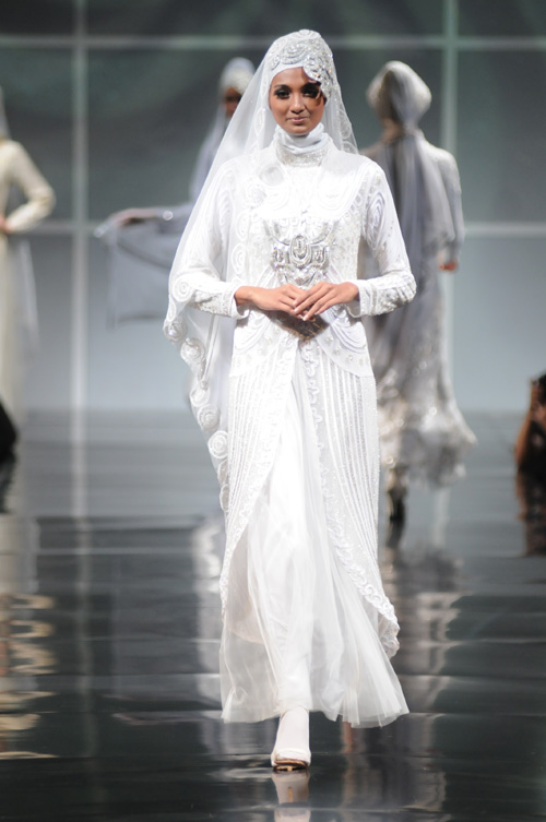 All About Me: Modern Islamic Wedding Dress